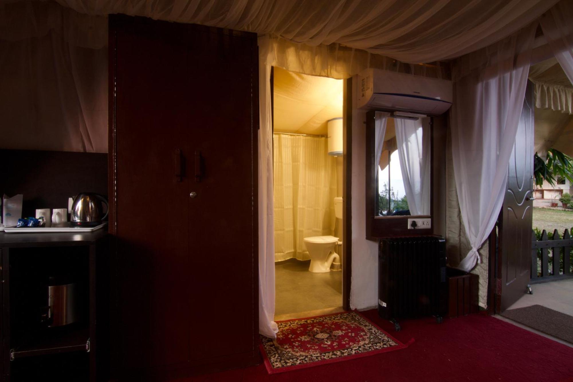 Hotel Samskara & Samsara Lansdowne Habitación foto
